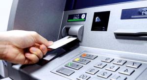 ATM'de Ters Şifre Girme Söylentisi Doğru mu?